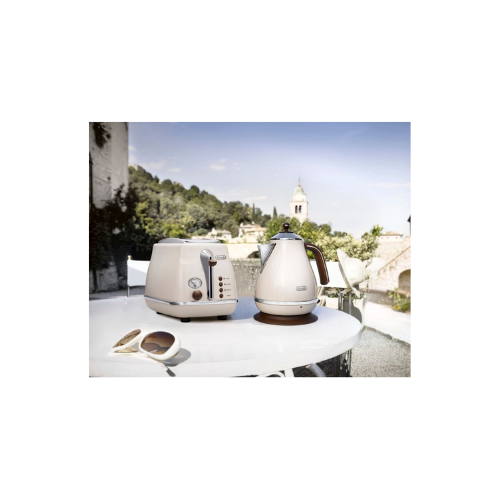 Delonghi Icona Vintage Pastel Cream Kettle 1.7L - KBOV2001.BG