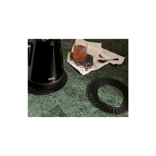 Delonghi Eclettica Kettle - KBY2001.BK