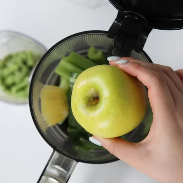 Kuvings | AUTO6 Hands-Free Slow Juicer